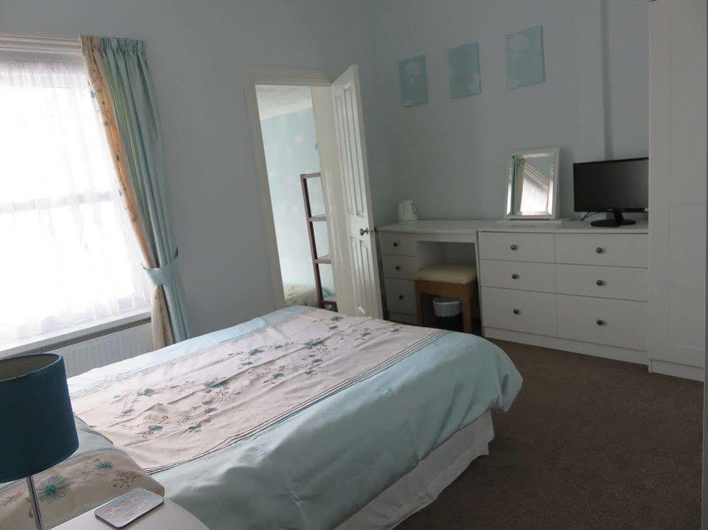 Claremont Hotell Shanklin Exteriör bild